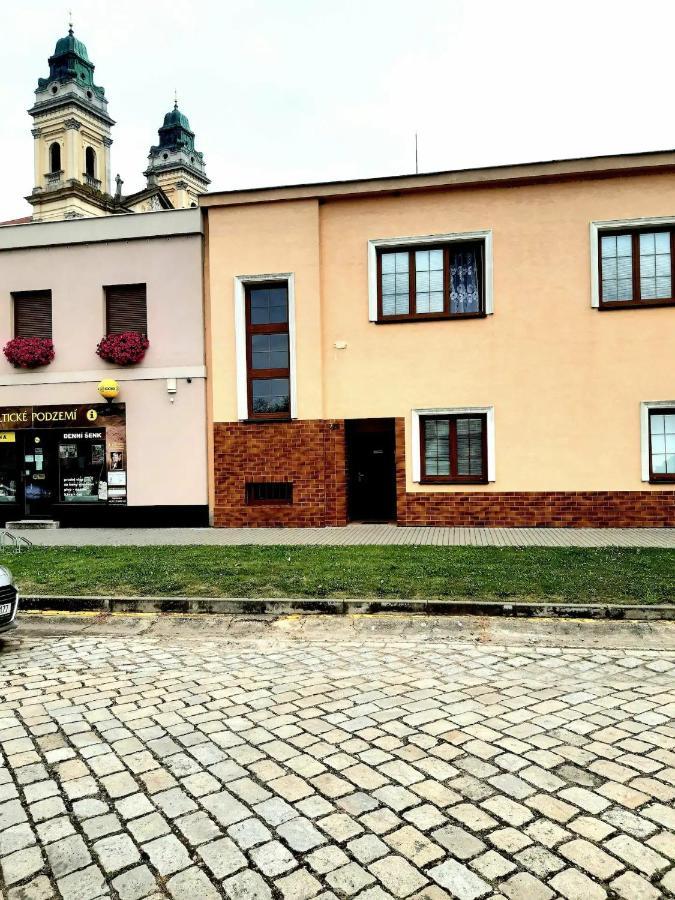 U Pani Malirky Appartement Valtice Buitenkant foto